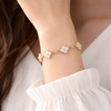 Elegance White clover bracelet